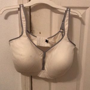 White & grey netted bra (42G)